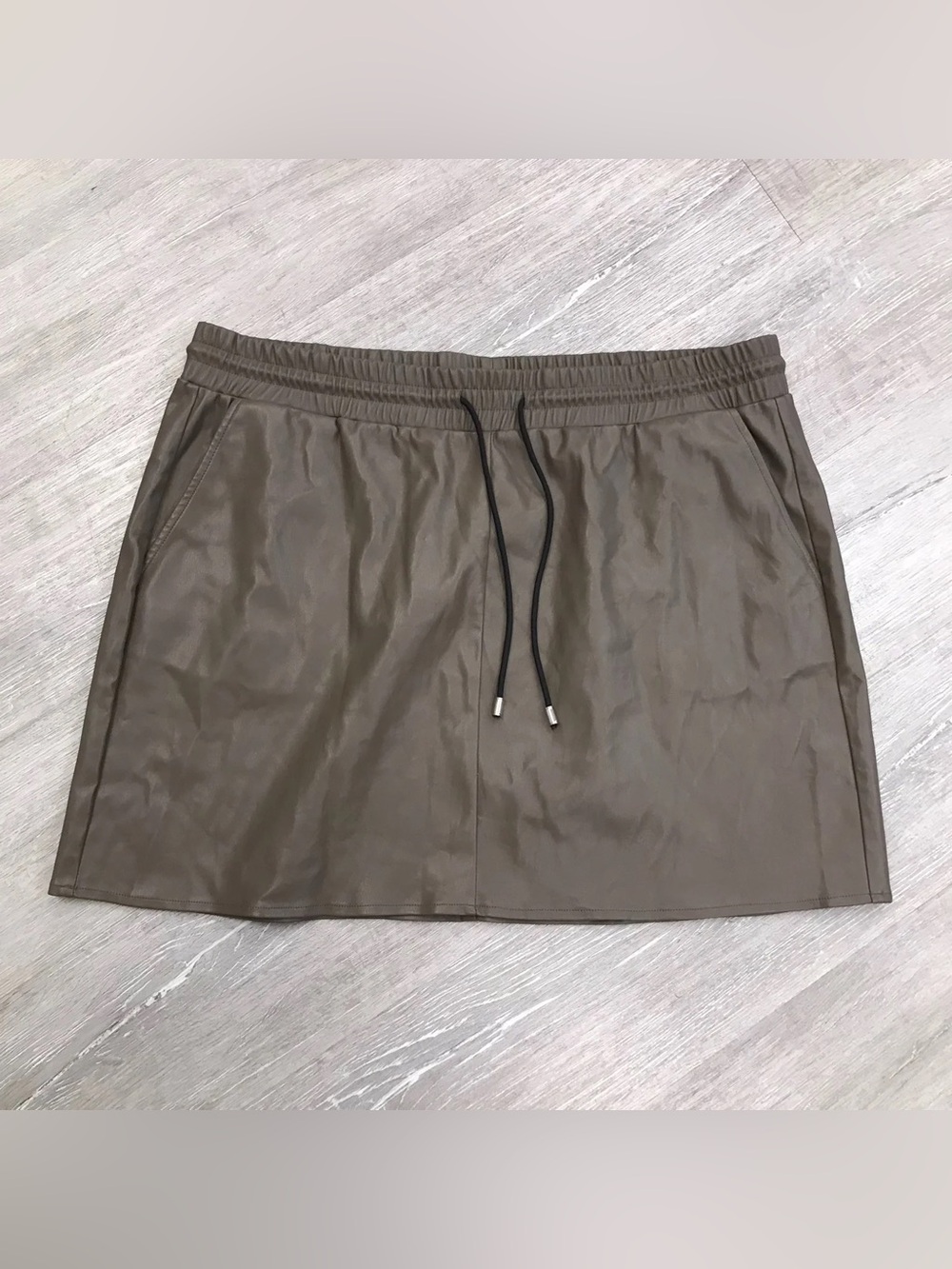 Arula Brown Faux Leather Mini Skirt - Size 18/20
